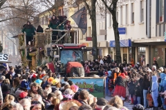 DSC05875_em_Umzug_Kehl_Fasnanchtswagen_Pfaffenweiler